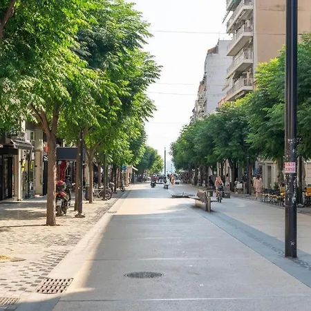 Iconic Luxury Agia Sofias Square *